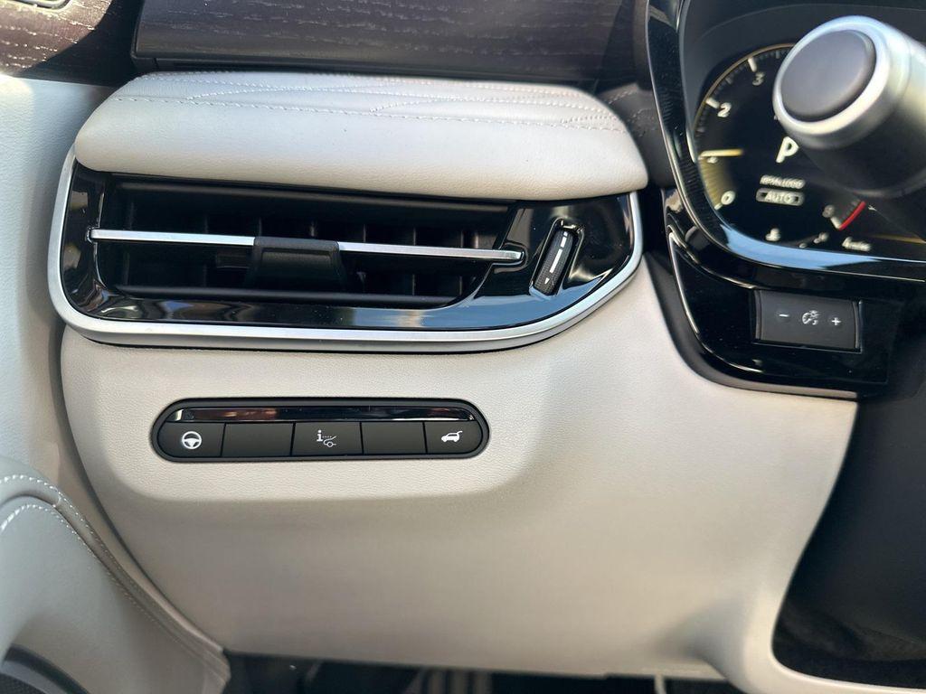 new 2026 INFINITI QX60 car, priced at $62,032