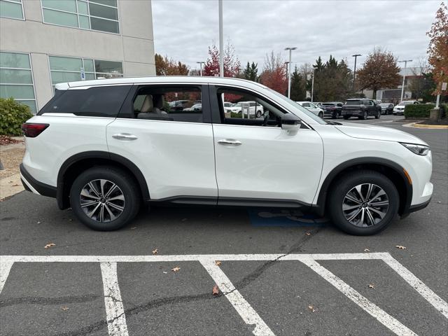 new 2025 INFINITI QX60 car, priced at $51,576