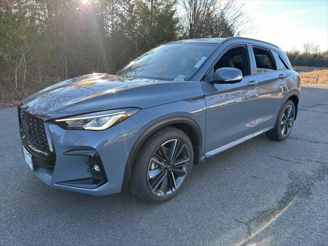 new 2025 INFINITI QX50 car, priced at $51,450