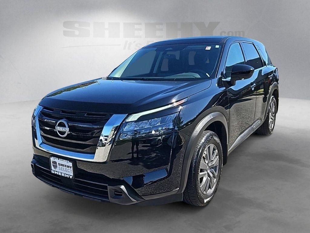 used 2024 Nissan Pathfinder car, priced at $29,500