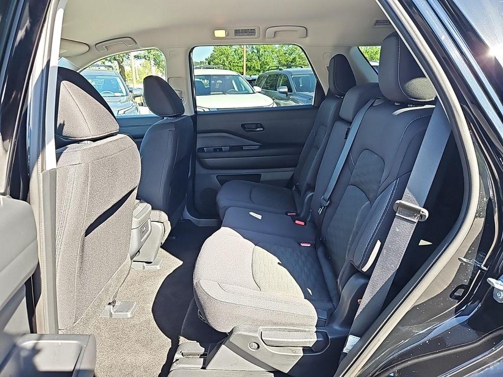 used 2024 Nissan Pathfinder car, priced at $29,500