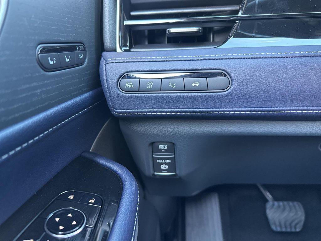 new 2026 INFINITI QX80 car, priced at $95,054