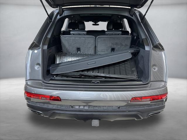 used 2025 Audi Q7 car, priced at $55,000