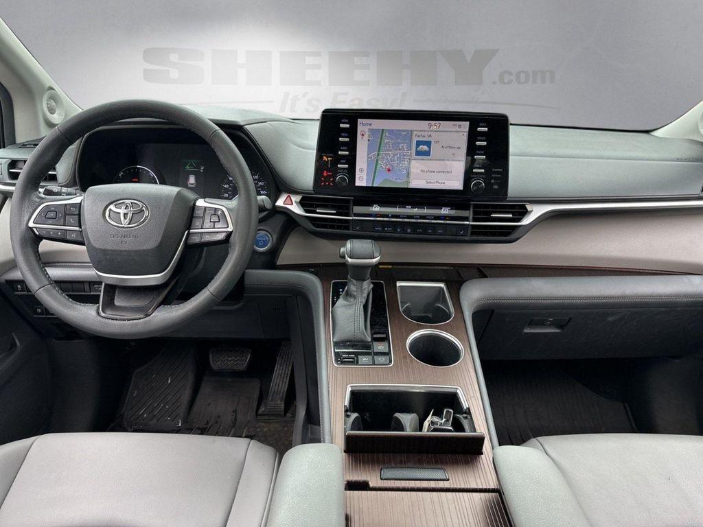 used 2022 Toyota Sienna car, priced at $37,400