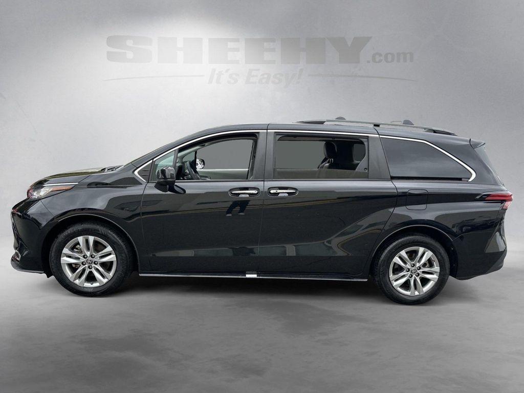 used 2022 Toyota Sienna car, priced at $37,400