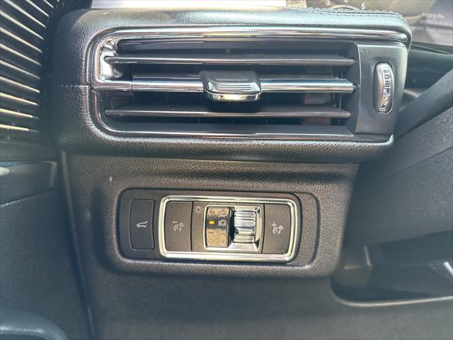 used 2021 Lincoln Corsair car, priced at $27,500