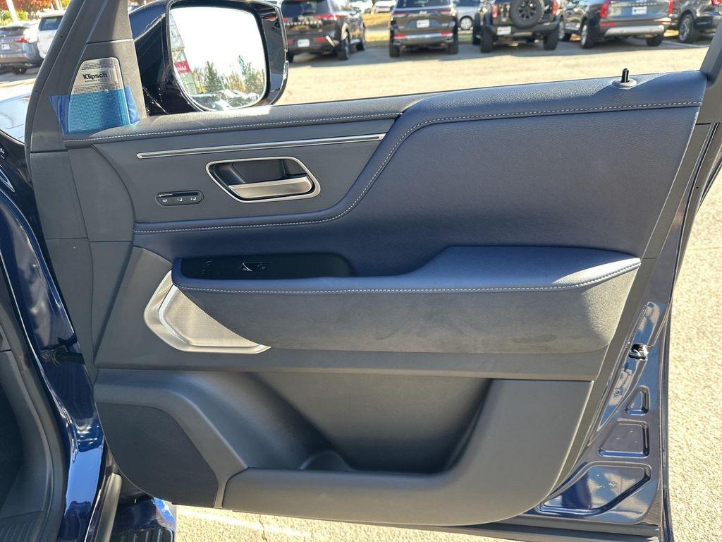 new 2026 INFINITI QX80 car, priced at $95,054