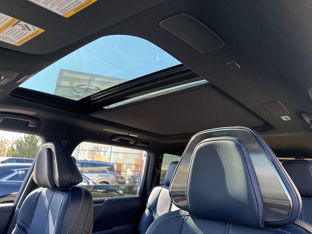 new 2026 INFINITI QX80 car, priced at $95,054