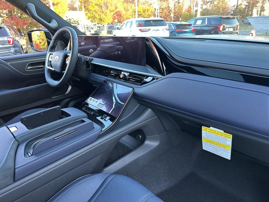 new 2026 INFINITI QX80 car, priced at $95,248