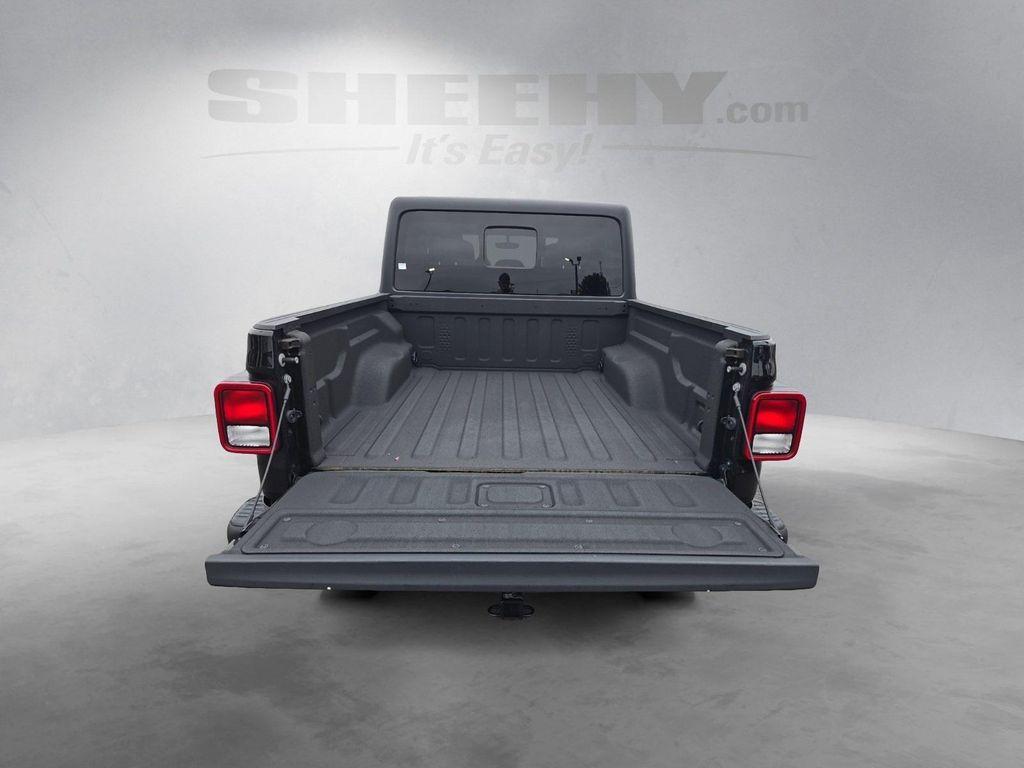 used 2022 Jeep Gladiator car, priced at $33,900