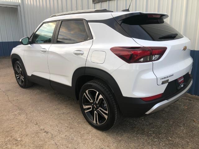 new 2025 Chevrolet TrailBlazer car, priced at $25,325