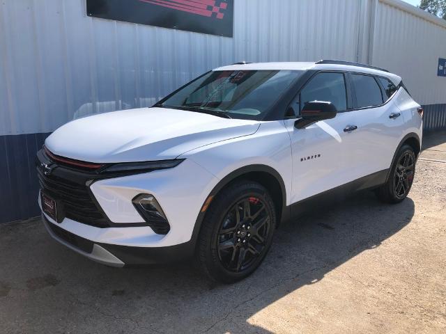 new 2024 Chevrolet Blazer car, priced at $40,870