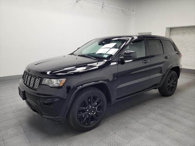 used 2017 Jeep Grand Cherokee car, priced at $20,995