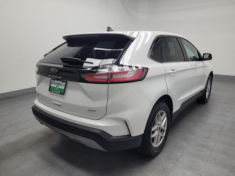 used 2024 Ford Edge car, priced at $22,395