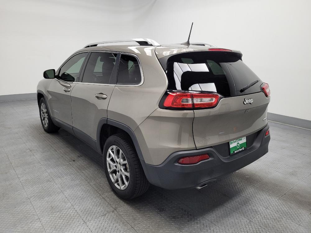 used 2018 Jeep Cherokee car, priced at $15,695