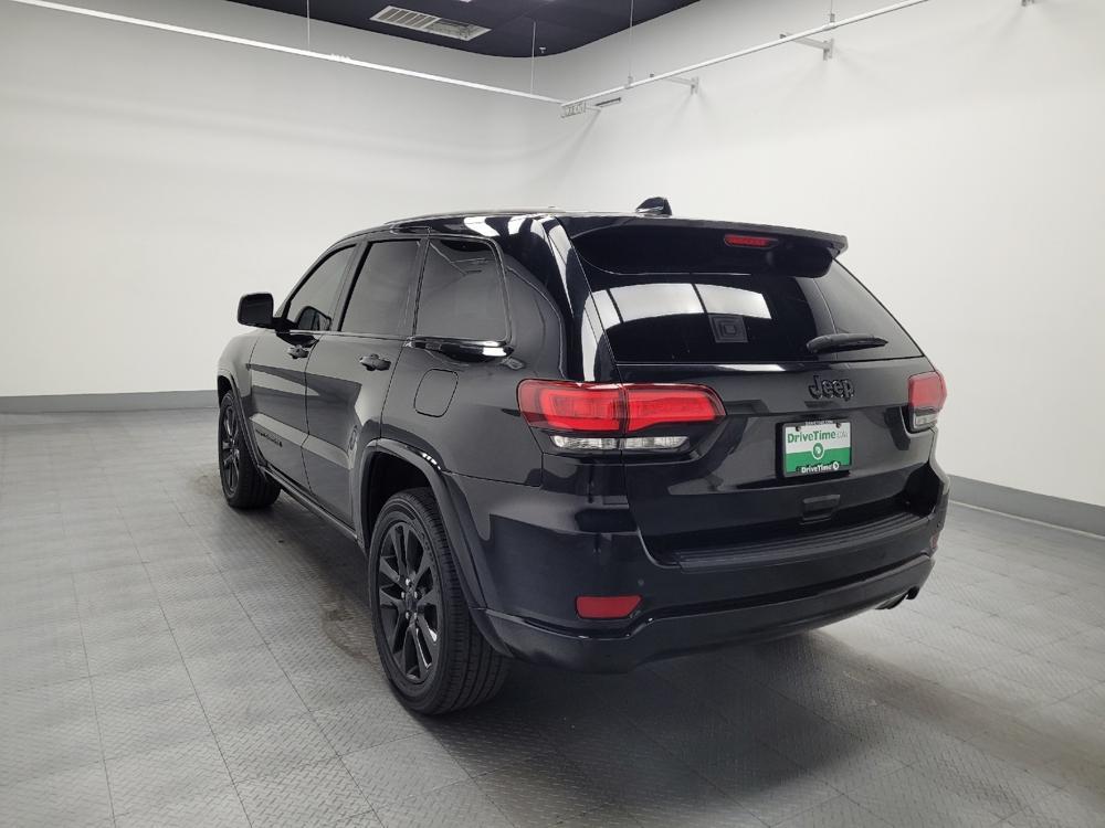 used 2020 Jeep Grand Cherokee car, priced at $20,495