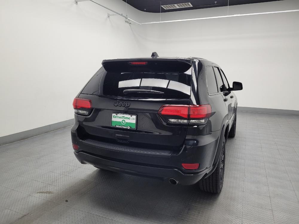 used 2020 Jeep Grand Cherokee car, priced at $20,495