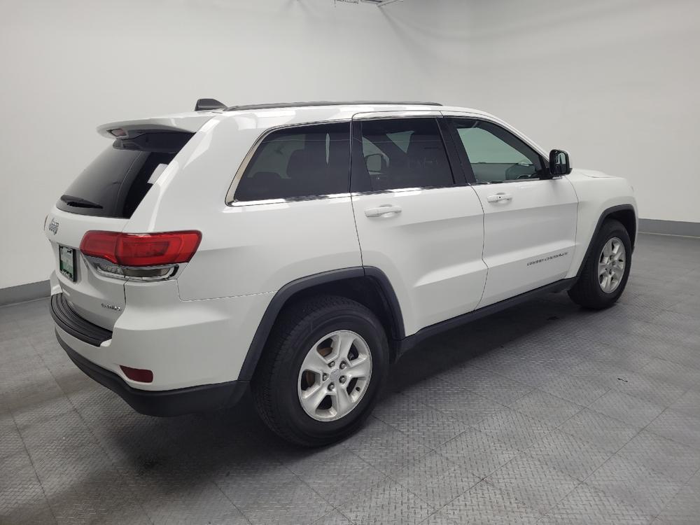used 2016 Jeep Grand Cherokee car, priced at $13,895