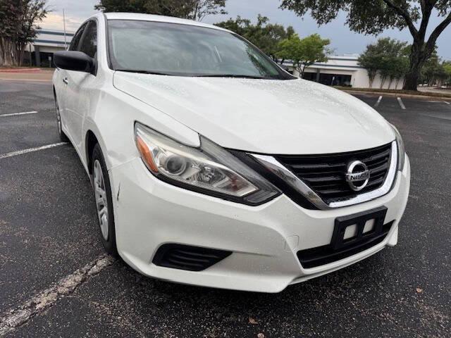 used 2018 Nissan Altima car, priced at $7,999