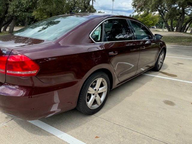 used 2012 Volkswagen Passat car