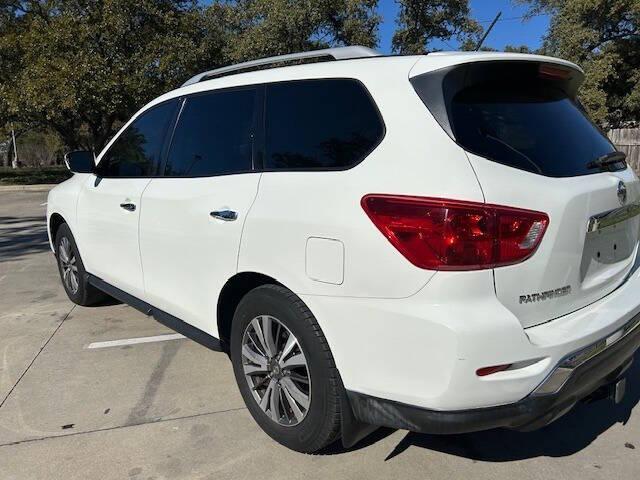 used 2017 Nissan Pathfinder car, priced at $7,999