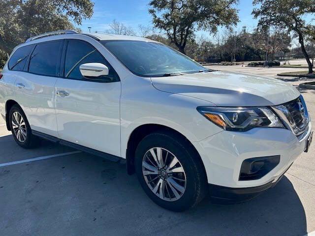 used 2017 Nissan Pathfinder car, priced at $7,999