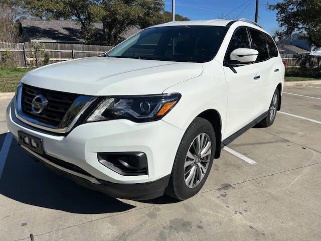 used 2017 Nissan Pathfinder car, priced at $7,999