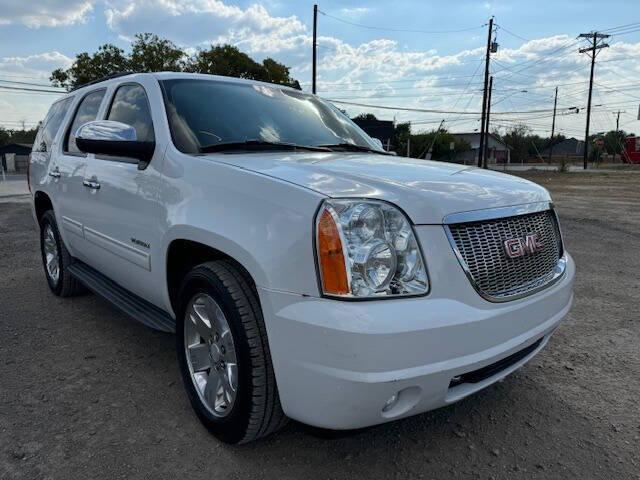 used 2013 GMC Yukon car, priced at $12,999