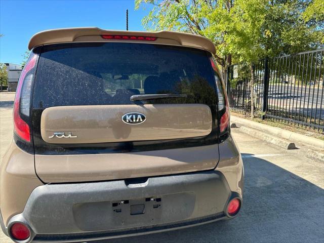 used 2015 Kia Soul car, priced at $5,999