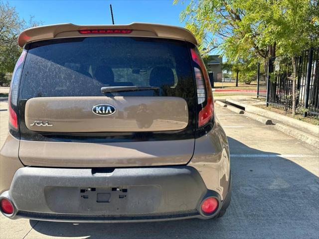 used 2015 Kia Soul car, priced at $5,999