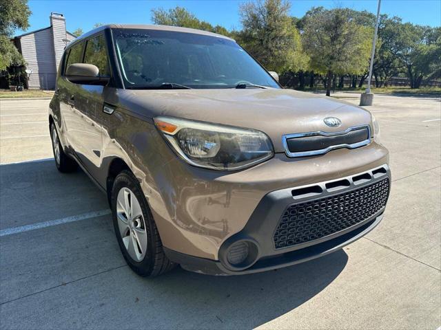 used 2015 Kia Soul car, priced at $5,999