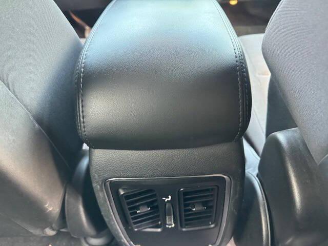 used 2017 Jeep Grand Cherokee car, priced at $14,999