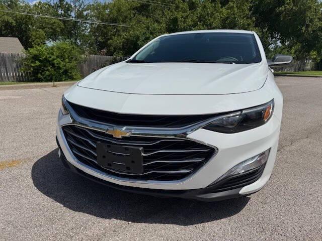 used 2022 Chevrolet Malibu car, priced at $14,999