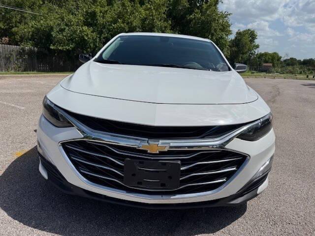 used 2022 Chevrolet Malibu car, priced at $14,999