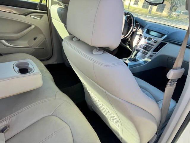 used 2011 Cadillac CTS car, priced at $5,999