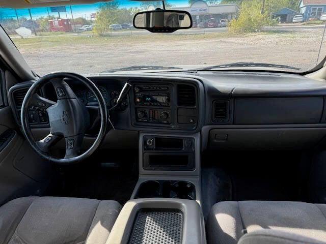 used 2004 Chevrolet Tahoe car, priced at $5,999