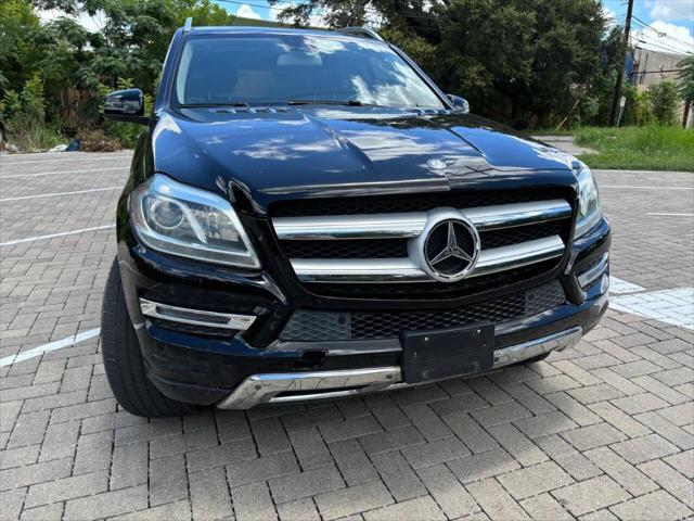 used 2014 Mercedes-Benz GL-Class car, priced at $12,999