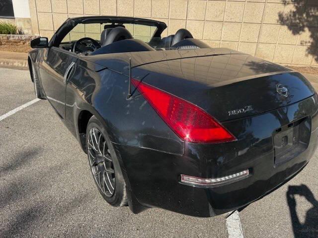 used 2006 Nissan 350Z car, priced at $4,999