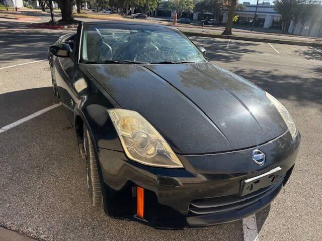 used 2006 Nissan 350Z car, priced at $4,999