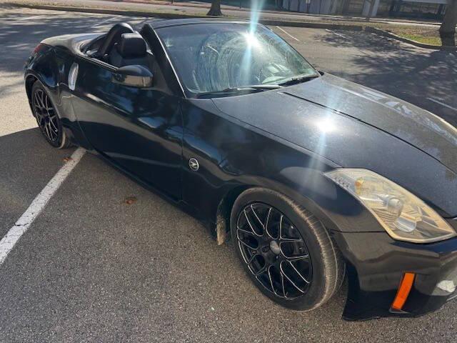 used 2006 Nissan 350Z car, priced at $4,999