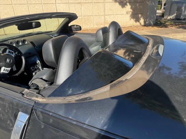 used 2006 Nissan 350Z car, priced at $4,999