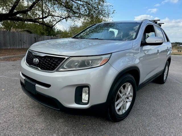 used 2014 Kia Sorento car, priced at $4,999