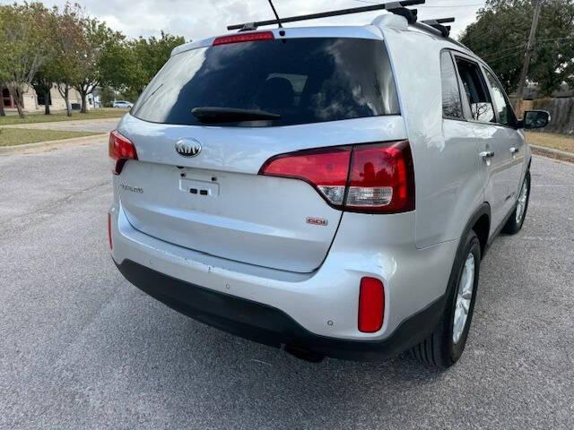 used 2014 Kia Sorento car, priced at $4,999