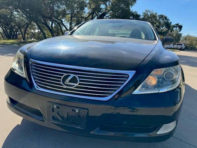 used 2007 Lexus LS 460 car, priced at $10,999