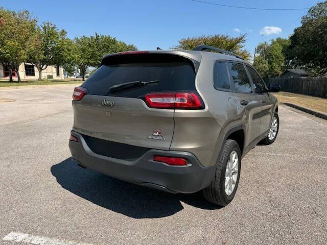 used 2017 Jeep Cherokee car, priced at $7,999