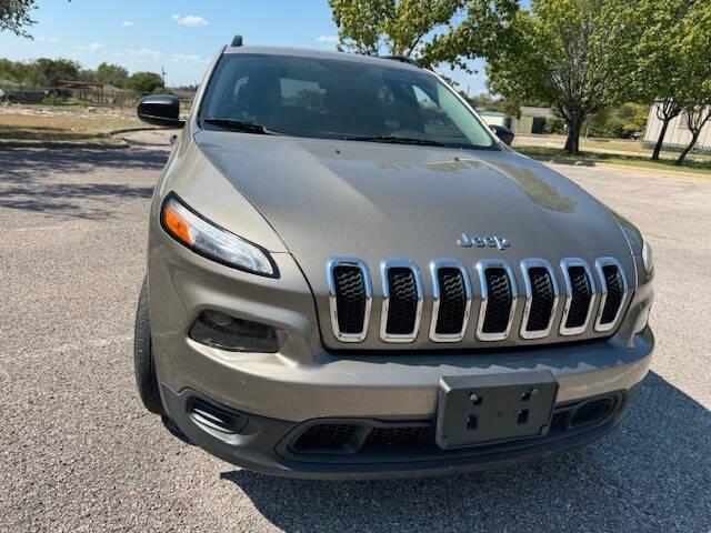 used 2017 Jeep Cherokee car, priced at $7,999