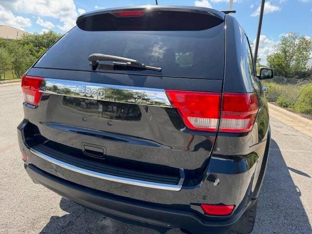 used 2012 Jeep Grand Cherokee car, priced at $8,999