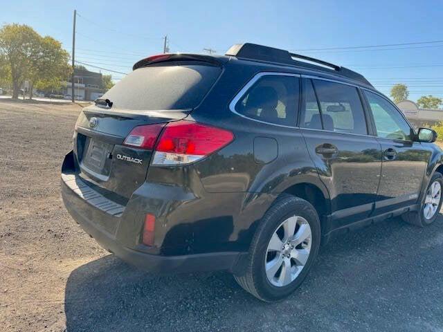 used 2010 Subaru Outback car, priced at $5,999