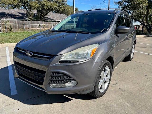 used 2013 Ford Escape car, priced at $9,999