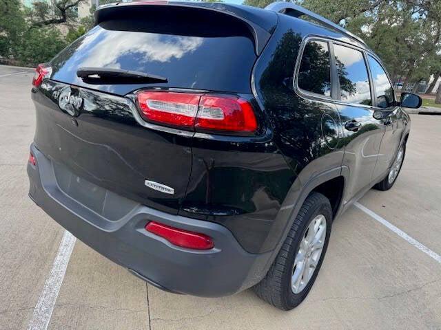 used 2017 Jeep Cherokee car, priced at $9,999